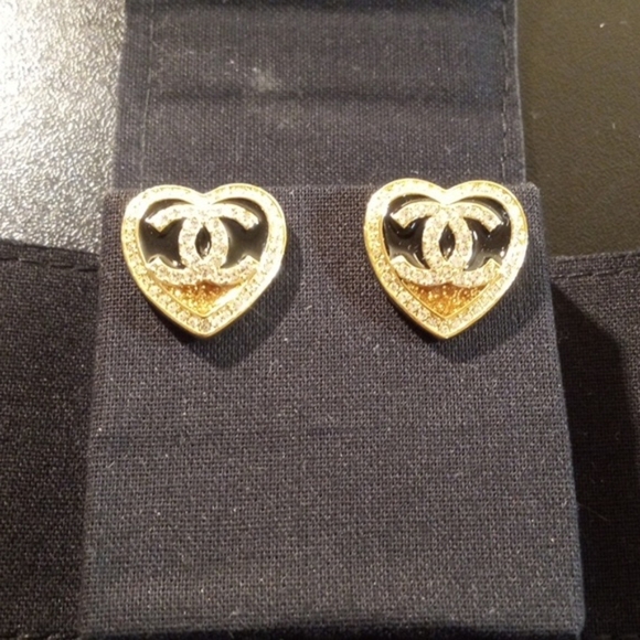 CHANEL STUD GOLD AND SILVER CRYSTAL EARRINGS. - Picture 5 of 5